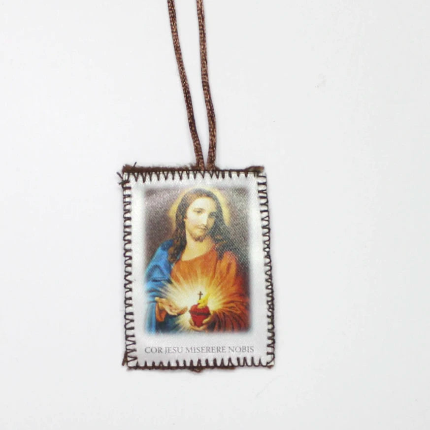 Escapulário Marrom de Nossa Senhora e Sagrado Coração