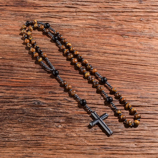 Terço de Colar Olho de Tigre e Ônix com Cruz de Hematita